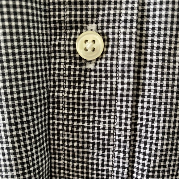Ralph Lauren Men's Classic Fit Long-Sleeved Button-Down Shirt Size XL - Picture 4 of 8